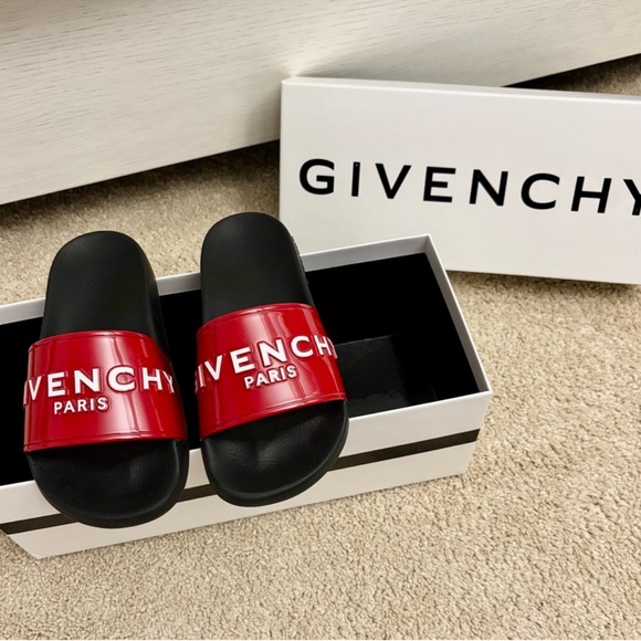 💕HP💕Givenchy red women’s glossy logo rubber pool slide sandals - Picture 5 of 14